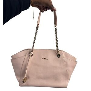 Furla Julia Medium Leather Magnolia Tote Bag in pink